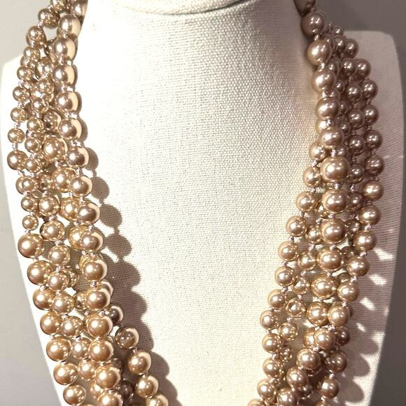 J Crew Taupe Pearl Necklace Multi 5 Strand Retro Preppy Statement Station - Picture 5 of 6